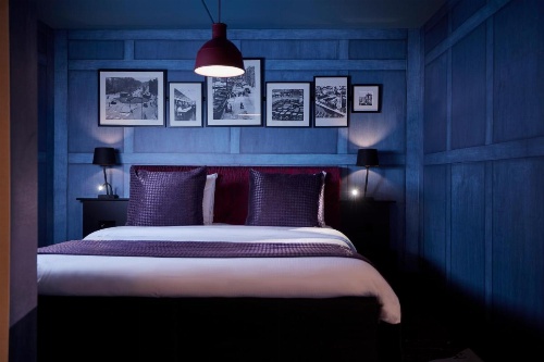 Carlton Square Hotel image 13