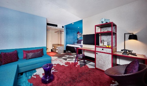 Carlton Square Hotel image 18